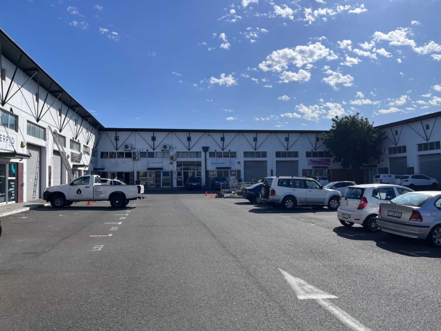 To Let commercial Property for Rent in Montague Gardens Western Cape